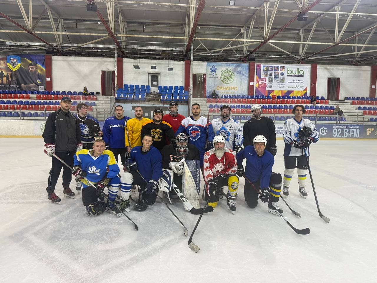 хокейна школа Старт групові тренування льодова арена Київ