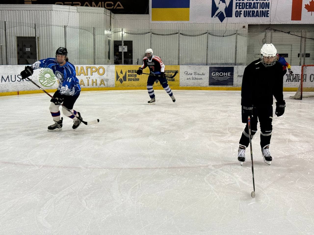 хокейна школа Старт тренування для початківців Київ